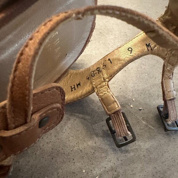 Stuart Weitzman Strappy platform leather sandals with wood heels. Size 9. - Picture 6 of 12